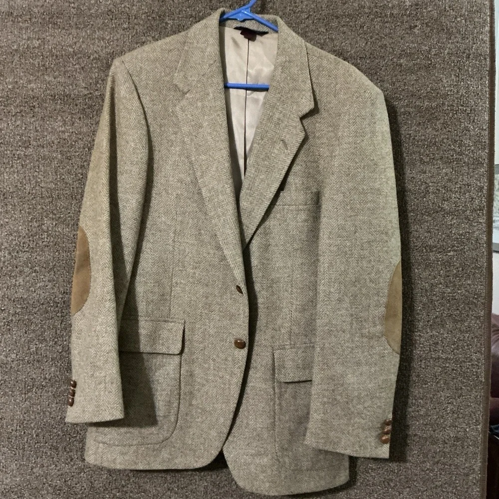 Wm F Farah VTG Sport Coat Blazer Herringbone Wool Tweed 42R USA MADE Elbow Patch